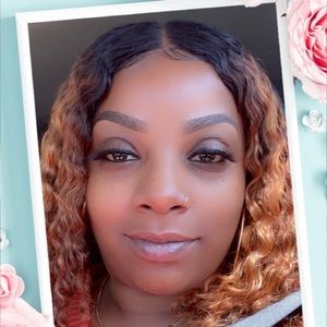 Meet your Posher, Sharell